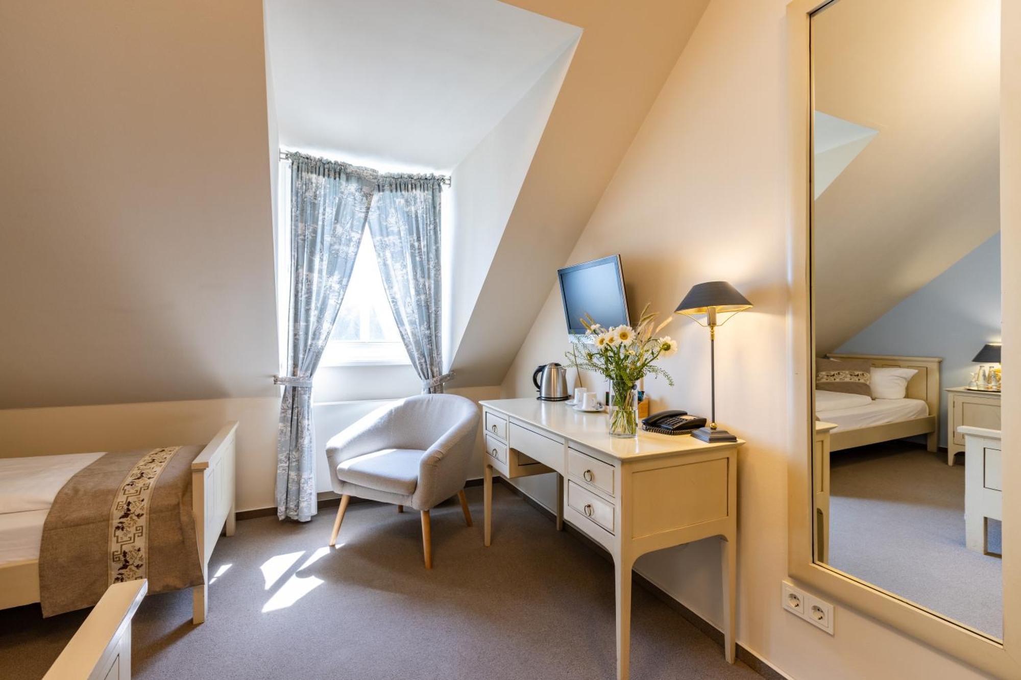 Cafe Wildau Hotel & Restaurant Am Werbellinsee Schorfheide Zewnętrze zdjęcie
